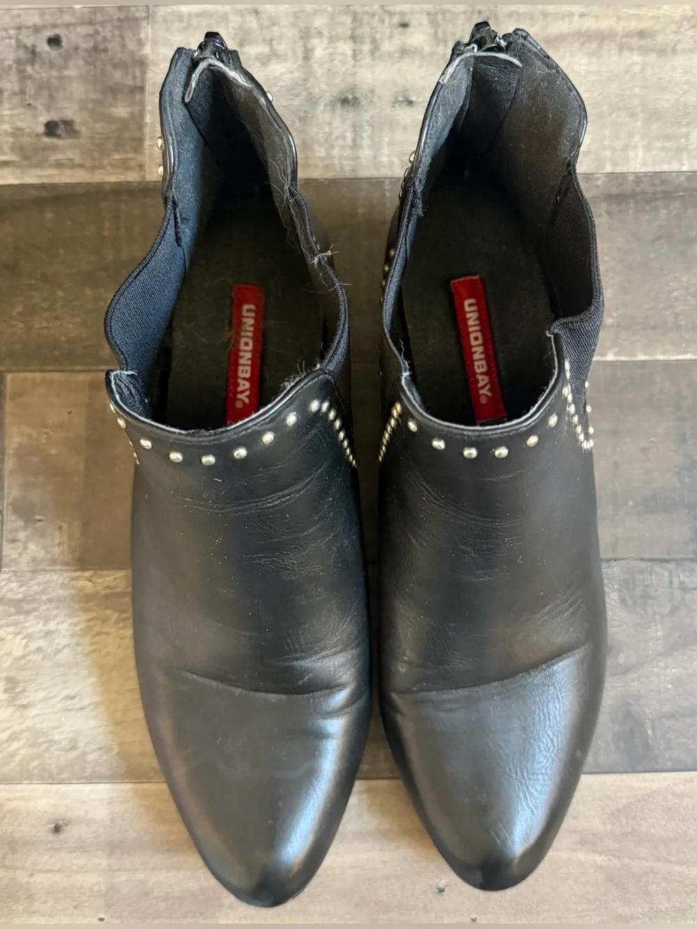 Unionbay Women’s 7.5M Black Ankle Boots With Studs Low Heel Leather Booties